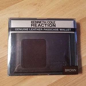 NWT Kenneth Cole Reaction leather wallet